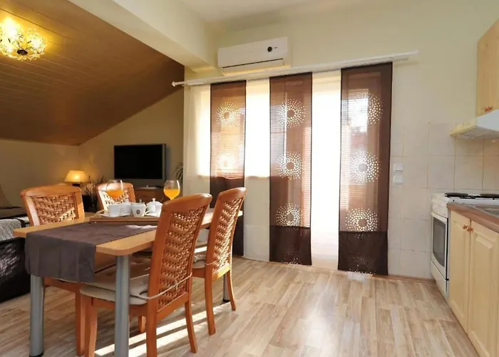 Stunning In Задар