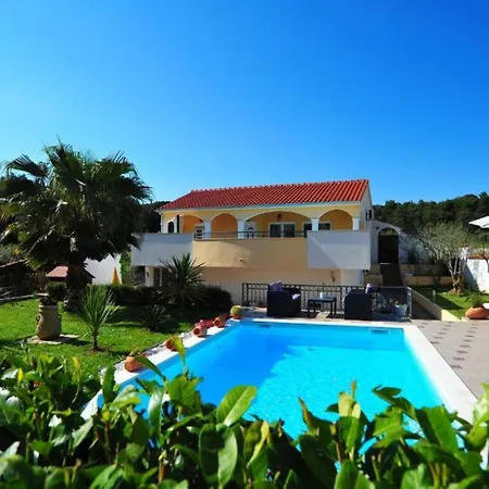 Stunning In Apartment Zadar